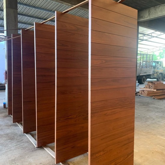 รับทำประตูไม้สักใกล้ฉัน